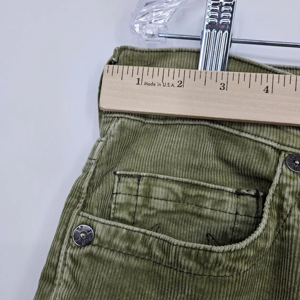 True Religion Corduroy Pants Mens 29 Green Relaxed Slim Jeans Geno Stretch